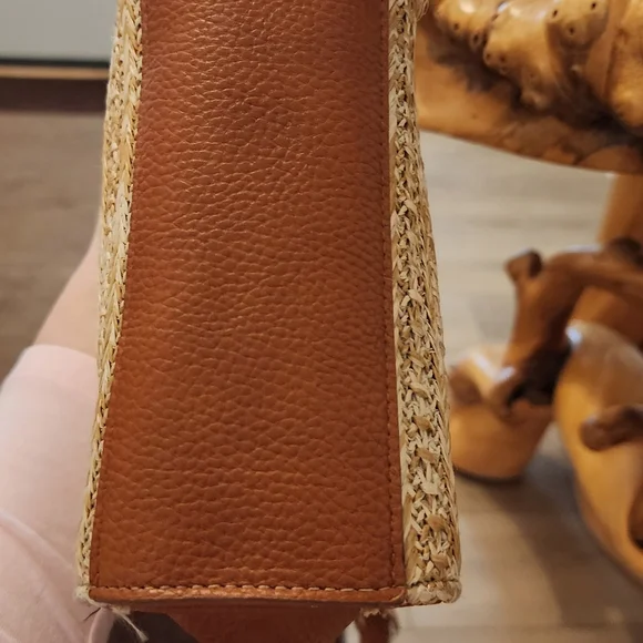 Sold - Picture 4 of 5